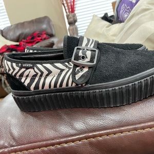 Zebra Vans size 7.5 like new